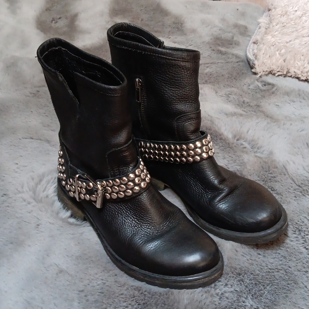 Steve Madden Frankie Studded Boot 8.5
